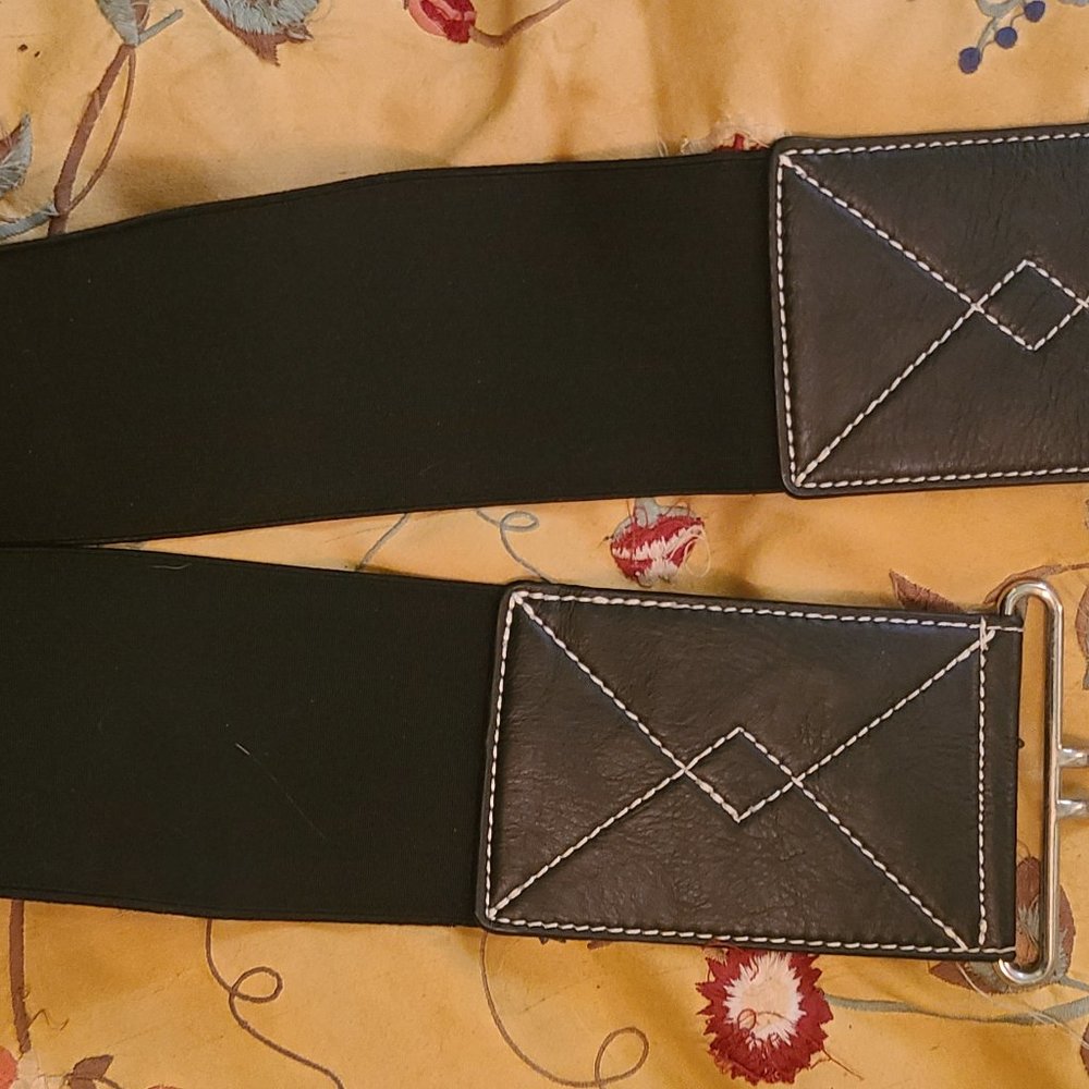 Leather and elastic belt
